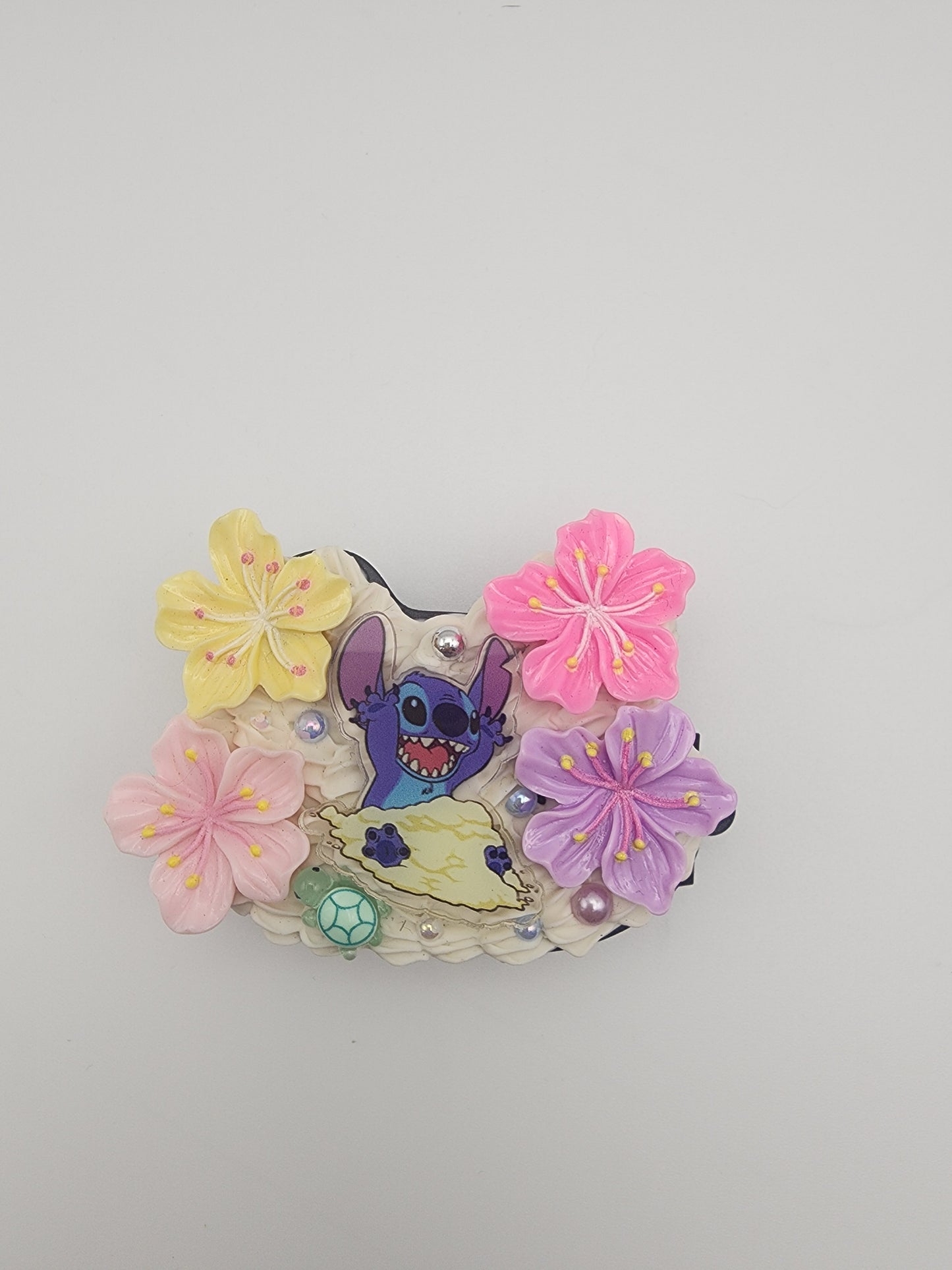 Cell phone clip