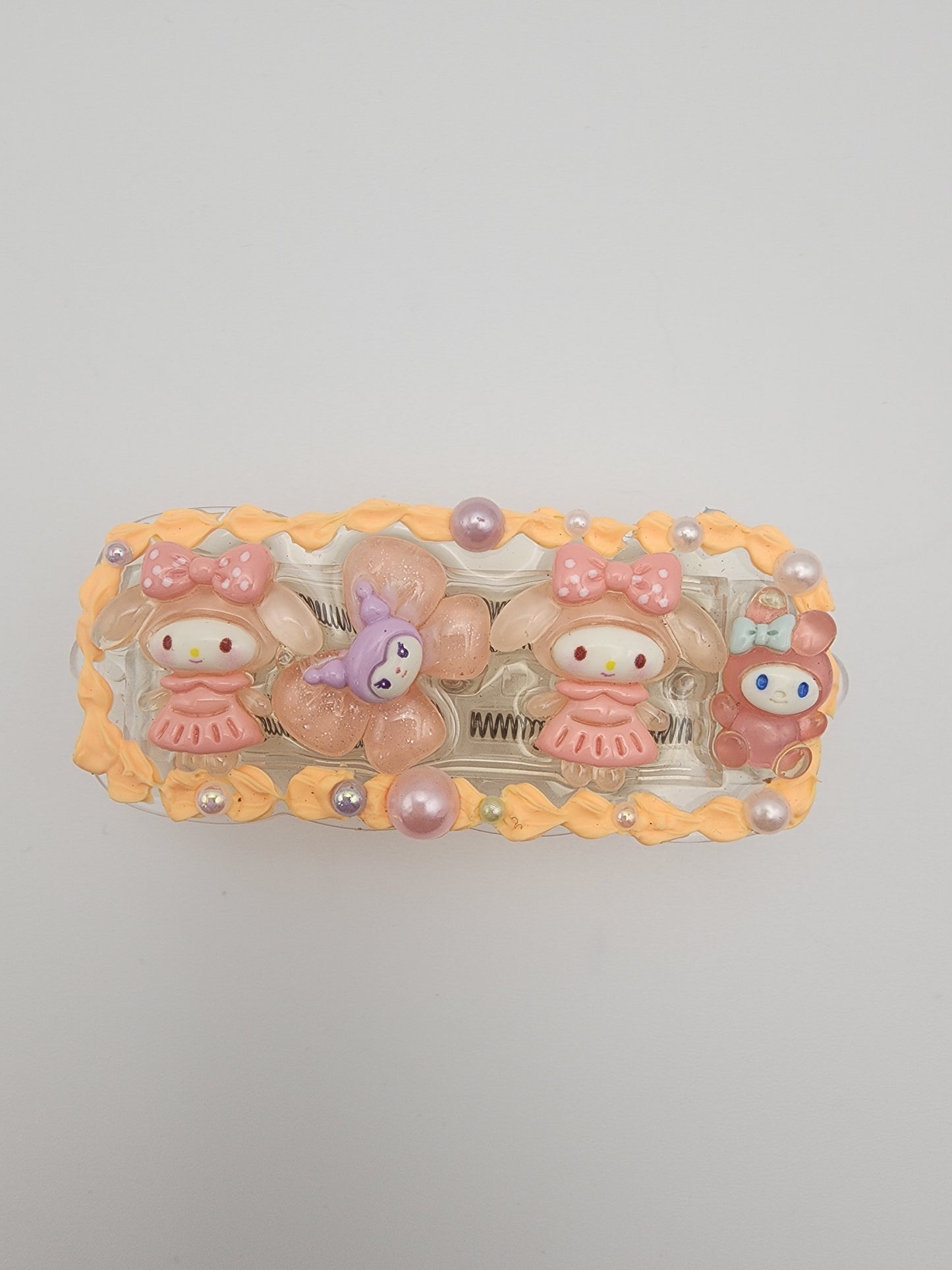 Cell phone clip