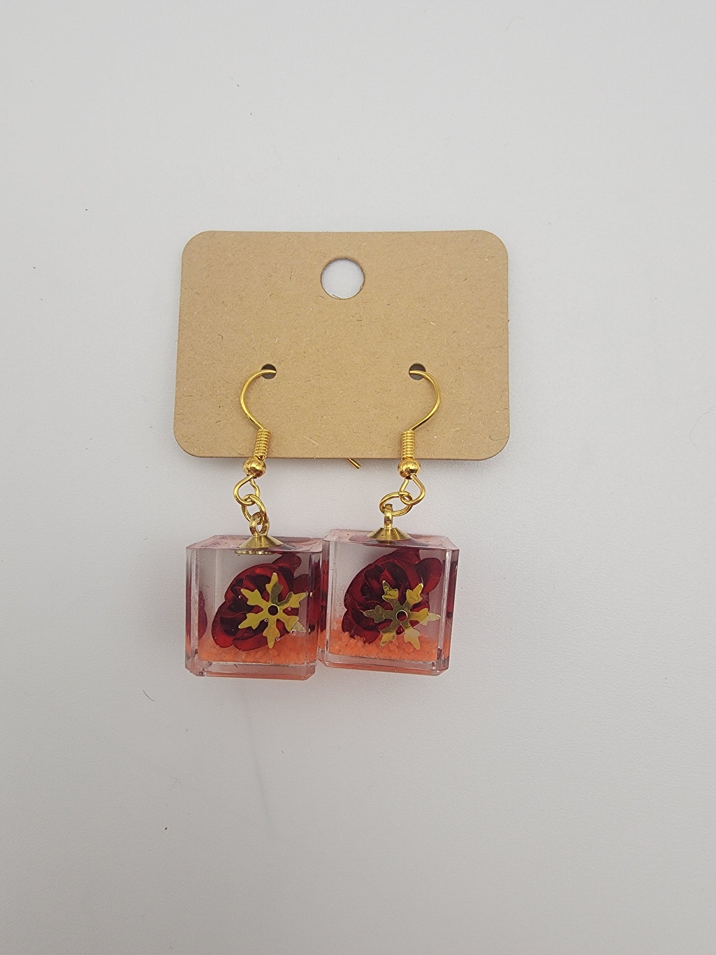 Luminous rose earrings